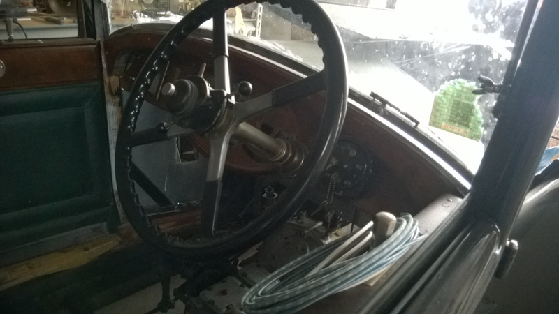 Illustration for article titled In which we take a 450 mile road trip in the boss's Tesla, learn some things about book binding and look at a pre-war Rolls Royce 20/25HP that is for sale...